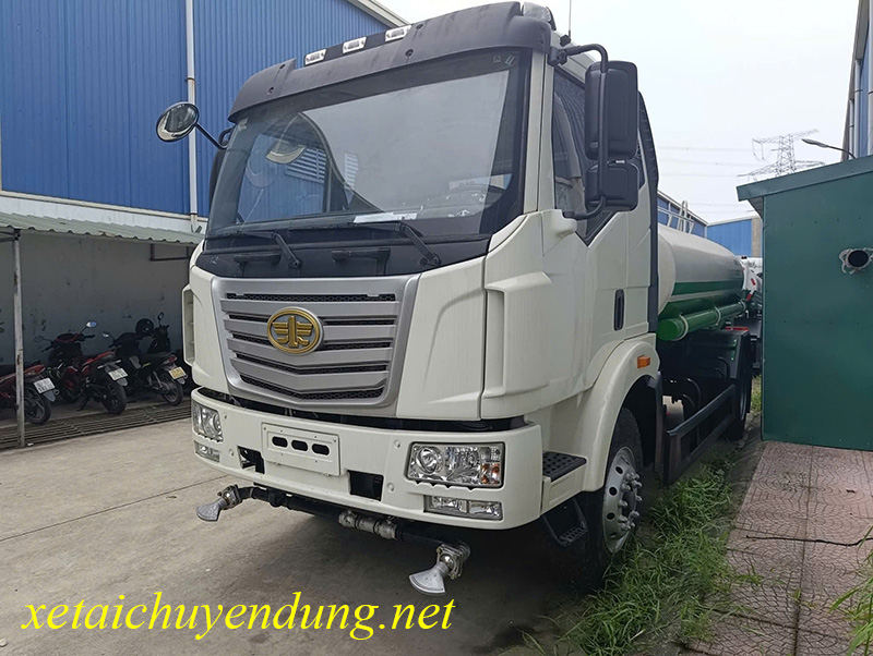 Xe xi téc phun nước rửa đường FAW 9 khối